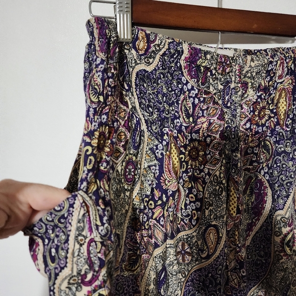 Bohemian mandala yoga pants - Picture 4 of 9